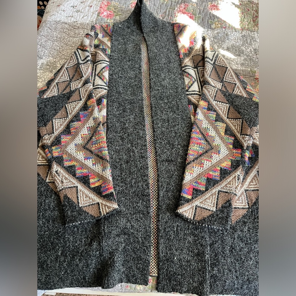 Debut southwest cardigan size m/l great condition!